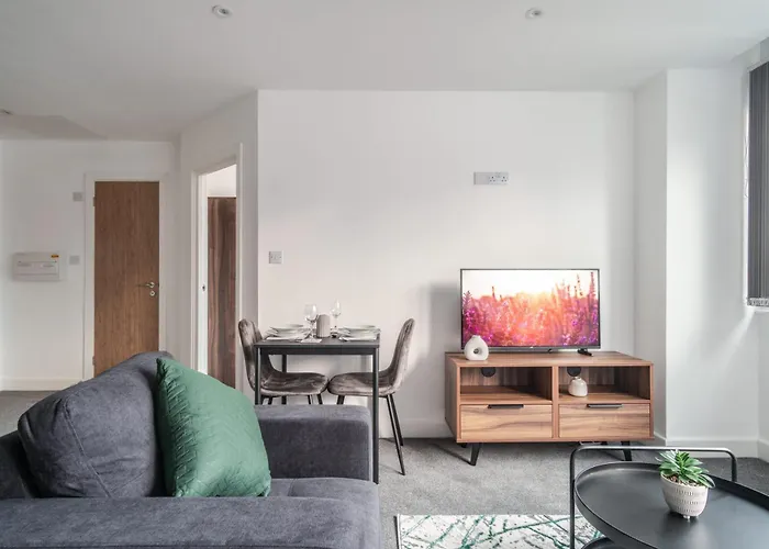 1 Bed Modern Central Preston Apartment